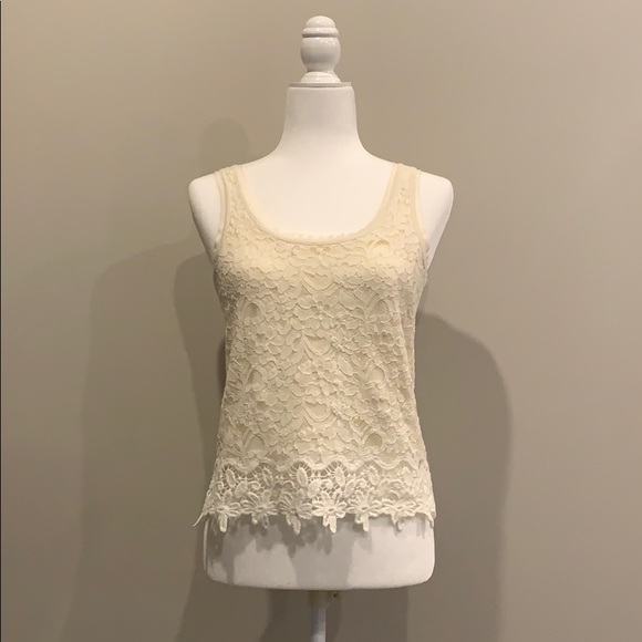 Target Mossimo Supply Co. cream lace tank top - Picture 1 of 1